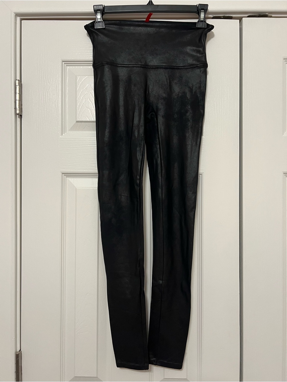 Spanx Faux Leather Leggings size M